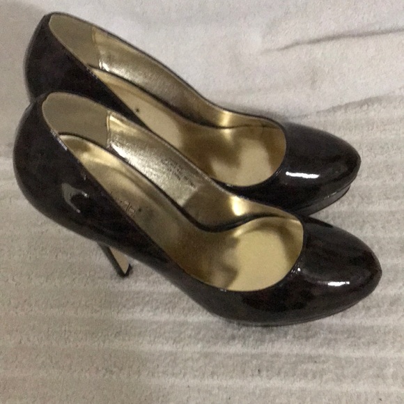 Dark brown cheetah like print heels - Picture 4 of 4